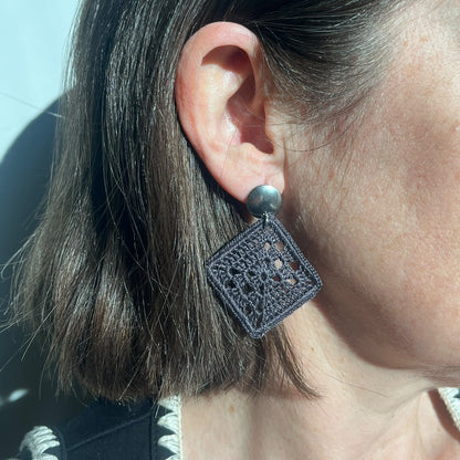Pendientes rombo microcrochet PRISMA